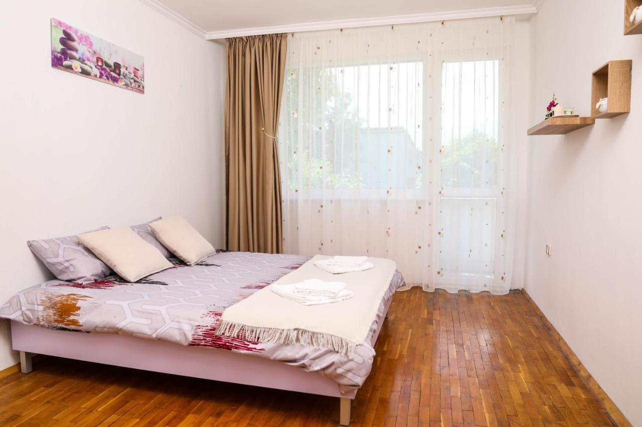 Krichim Apartments,Three-Bedroom, Large Apartment, Top Center Sofia Luaran gambar